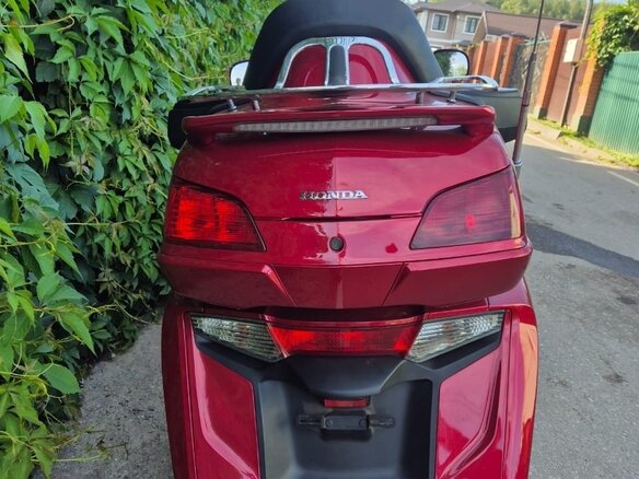 2012 Honda GL 1800 Gold Wing, красный, 1300000 рублей - вид 9