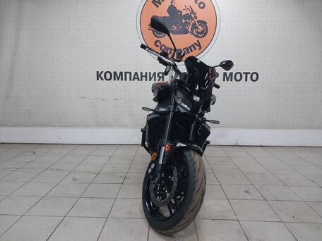 2025 Yamaha MT-09 (FZ-09), чёрный, 1399000 рублей, вид 3