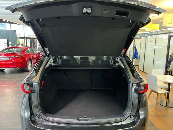 2026 Mazda CX-5 II Рестайлинг, серый, 4200000 рублей - вид 10