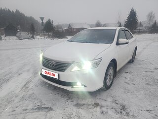 2014 Toyota Camry VII (XV50), белый, 1500000 рублей, вид 2