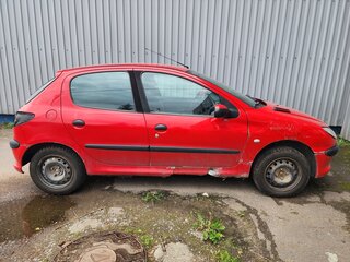 2006 Peugeot 206, красный, 277000 рублей, вид 3