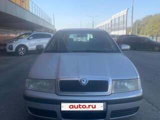 2004 Skoda Octavia I (A4) Рестайлинг, серебристый, 480000 рублей, вид 2
