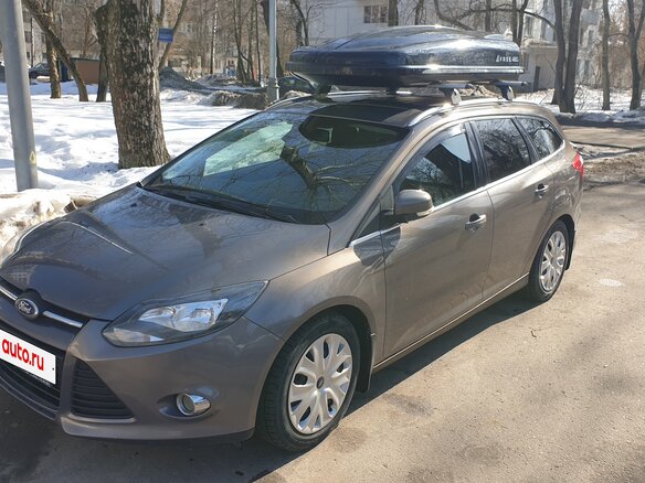 2013 Ford Focus III, коричневый, 900000 рублей