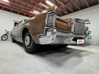 1969 Lincoln Continental Mark III, коричневый, 5000000 рублей, вид 5