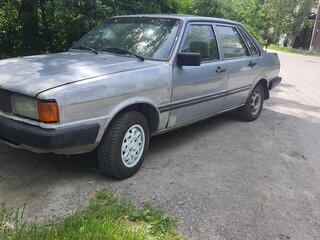 1984 Audi 80 III (B2), серый, 55000 рублей, вид 1