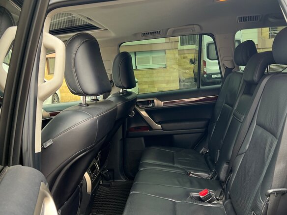 2010 Lexus GX 460 II, чёрный, 2590000 рублей - вид 10