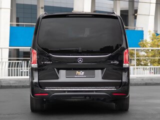 2026 Mercedes-Benz V-Класс Extra Long 300 d экстра длинный III (W447) Рестайлинг 2, чёрный, 13990000 рублей, вид 4