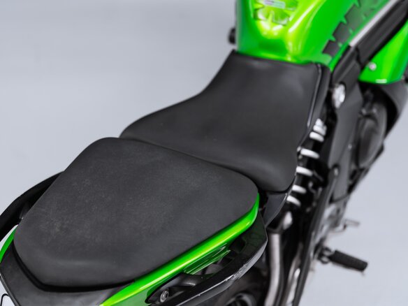 2013 Kawasaki Ninja 650, зелёный, 549900 рублей - вид 17
