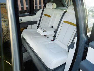2026 Rolls-Royce Cullinan I Рестайлинг (Series II), зелёный, 84604800 рублей, вид 4