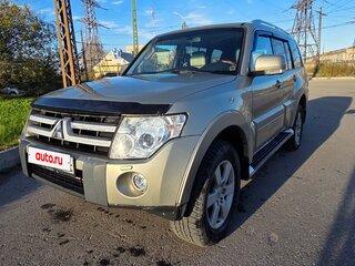 2007 Mitsubishi Pajero IV, бежевый, 1520000 рублей, вид 1