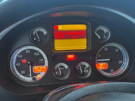 2012 DAF XF 95, белый, 1900000 рублей, вид 4