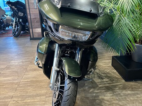 2026 Harley-Davidson Road Glide Limited, зелёный, 4950000 рублей, вид 4