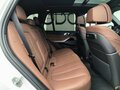 2025 BMW X5 40i IV (G05/G18) Рестайлинг, белый - вид 11