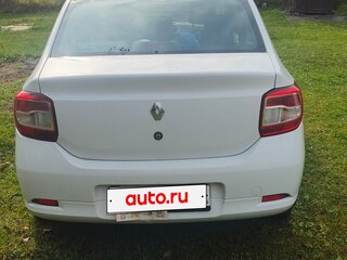 2017 Renault Logan II, белый, 600000 рублей, вид 4