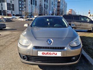 2011 Renault Fluence I, бежевый, 640000 рублей, вид 1