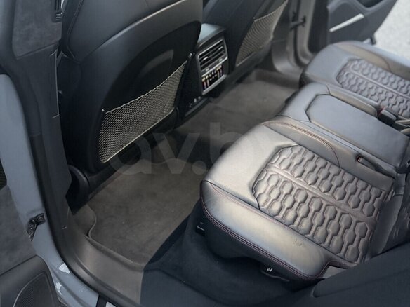 2022 Audi RS Q8 I, серый, 12124567 рублей - вид 14