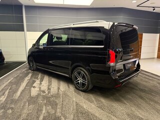 2024 Mercedes-Benz V-Класс Extra Long 300 d экстра длинный III (W447) Рестайлинг 2, чёрный, 16500000 рублей, вид 4