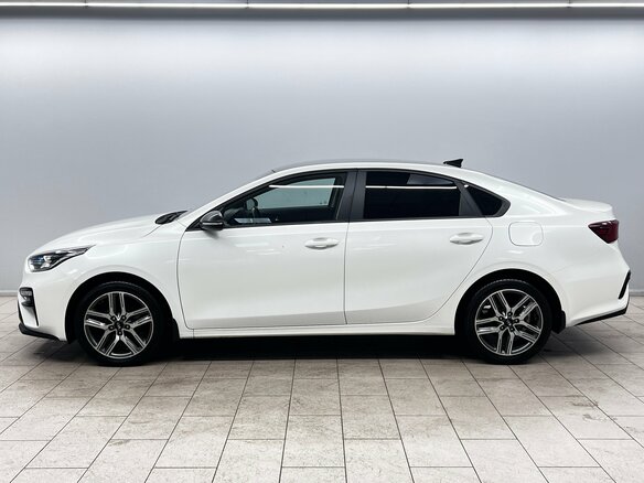 2020 Kia Cerato IV, белый - вид 2
