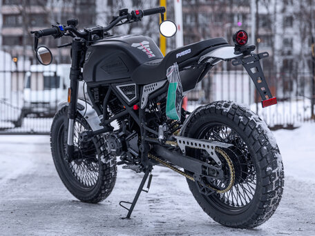2025 Fuego Scrambler 250, чёрный, 204900 рублей, вид 3
