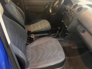 2011 Volkswagen Caddy III Рестайлинг, синий, 800000 рублей, вид 5
