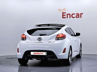 2011 Hyundai Veloster I, белый, 789000 рублей, вид 3