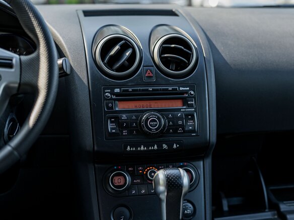 2008 Nissan Qashqai I, чёрный - вид 8