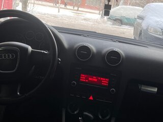 2007 Audi A3 II (8P) Рестайлинг 1, белый, 810000 рублей, вид 4