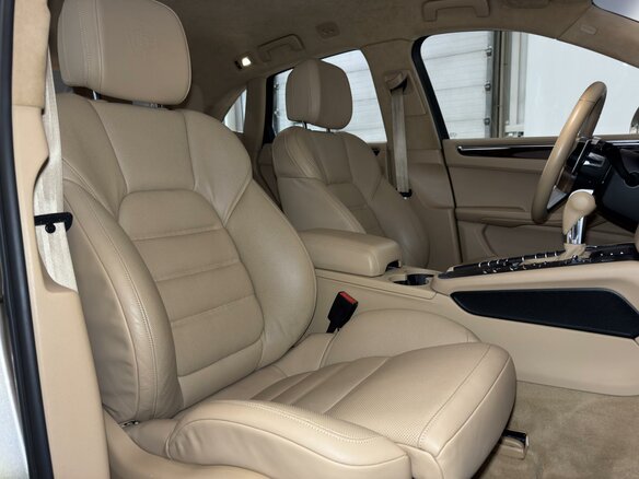 2014 Porsche Macan Turbo I, коричневый, 3750000 рублей - вид 23
