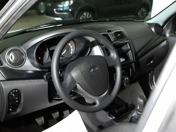 2026 Lada (ВАЗ) Granta I Рестайлинг, белый, 1250000 рублей - вид 17