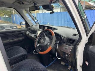 2021 Toyota Roomy I Рестайлинг, белый, 1000000 рублей, вид 4