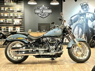 2024 Harley-Davidson Fat Boy, голубой, 3700000 рублей, вид 3