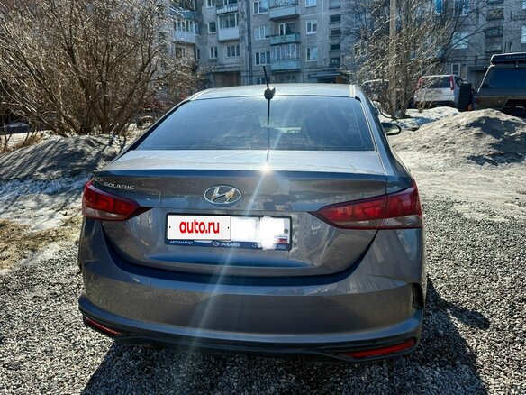 2024 Solaris HS, серый, 1500000 рублей - вид 2