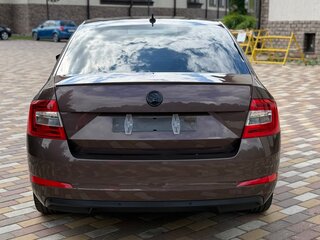 2015 Skoda Octavia III (A7), коричневый, 1300000 рублей, вид 5
