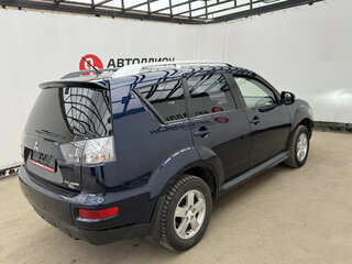 2010 Mitsubishi Outlander II Рестайлинг, синий, 949000 рублей, вид 5