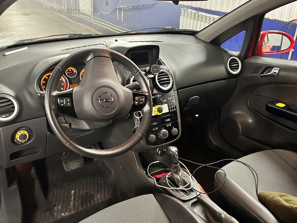 2008 Opel Corsa D, красный, 685000 рублей - вид 8