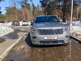 2020 Jeep Grand Cherokee IV (WK2) Рестайлинг, серый, 4300000 рублей, вид 3