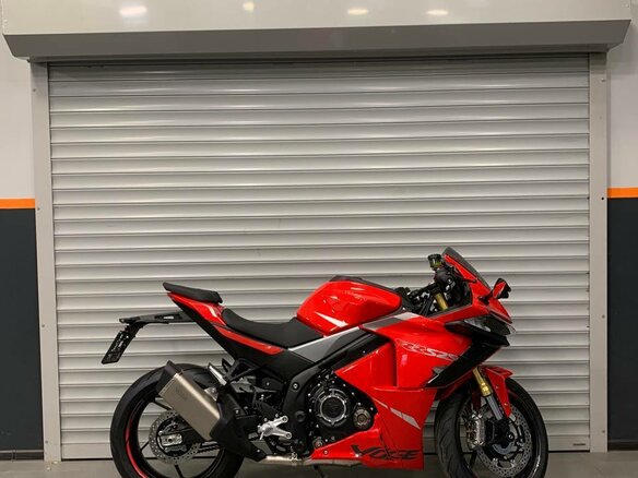 2026 Voge 525RR, красный, 577000 рублей - вид 2