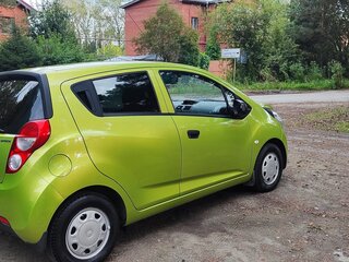 2013 Chevrolet Spark III, зелёный, 685000 рублей, вид 4