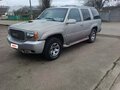 2000 GMC Yukon II (GMT800), серый, 1200000 рублей