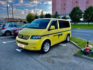 2004 Volkswagen Multivan T5, жёлтый, 1350000 рублей, вид 1