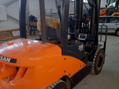 2020 Doosan D35, 2800000 рублей, вид 3