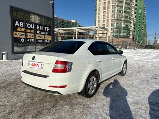 2016 Skoda Octavia III (A7), белый, 1000000 рублей, вид 3
