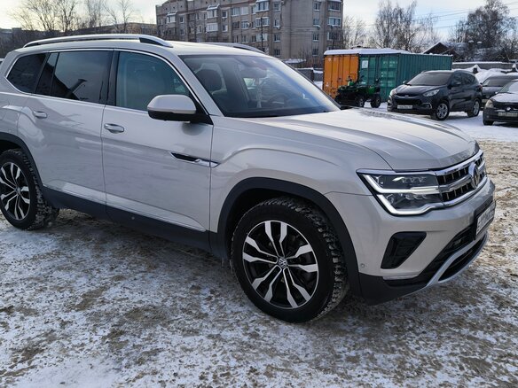 2021 Volkswagen Teramont I Рестайлинг (China Market), серебристый, 4800000 рублей - вид 6