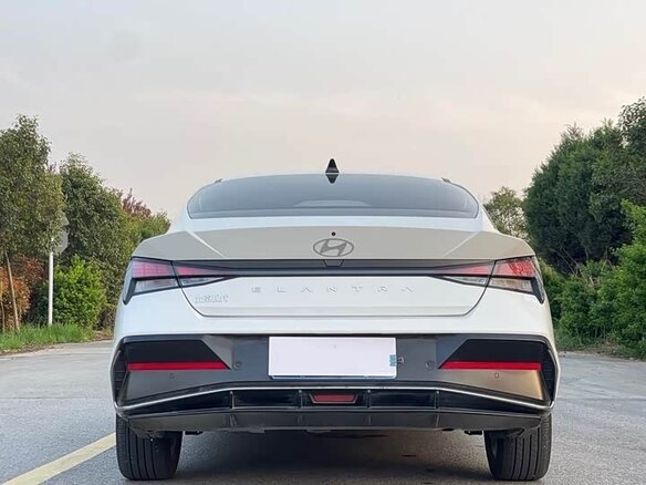 2026 Hyundai Elantra VII (CN7) Рестайлинг, белый, 1760000 рублей - вид 2