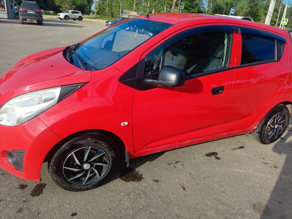 2013 Chevrolet Spark III, красный, 630000 рублей - вид 5
