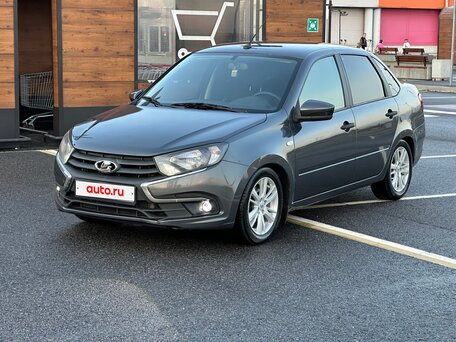 2018 Lada (ВАЗ) Granta I Рестайлинг, серебристый, 445000 рублей, вид 2