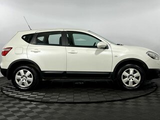 2013 Nissan Qashqai I Рестайлинг, белый, 985000 рублей, вид 5
