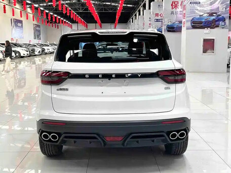 2022 Geely Binyue I Рестайлинг, белый, 1284000 рублей, вид 3