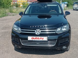 2011 Volkswagen Touareg II, чёрный, 2250000 рублей, вид 2