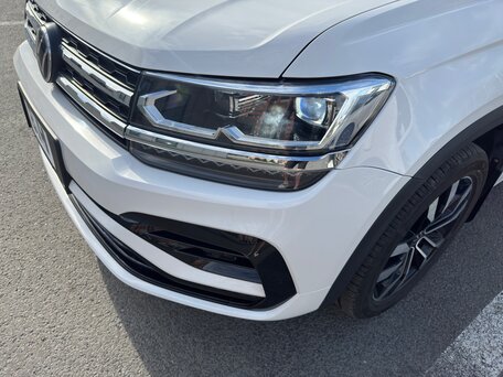 2022 Volkswagen Tharu I, белый, 2050000 рублей, вид 4